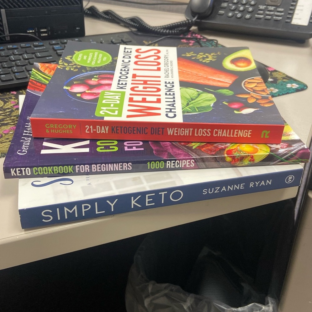 Keto cookbooks